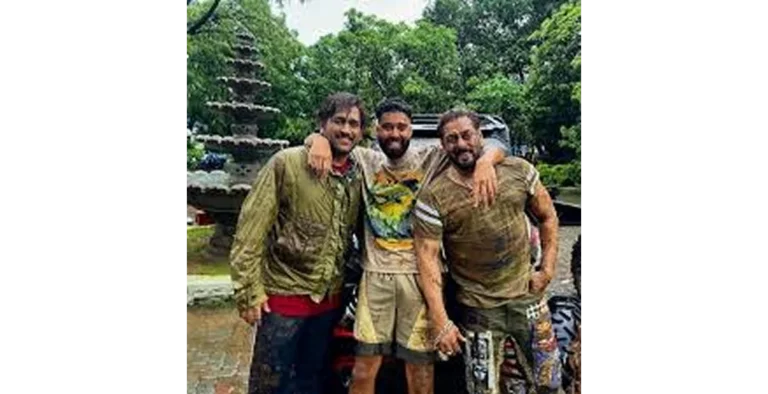 MS Dhoni Salman Khan party