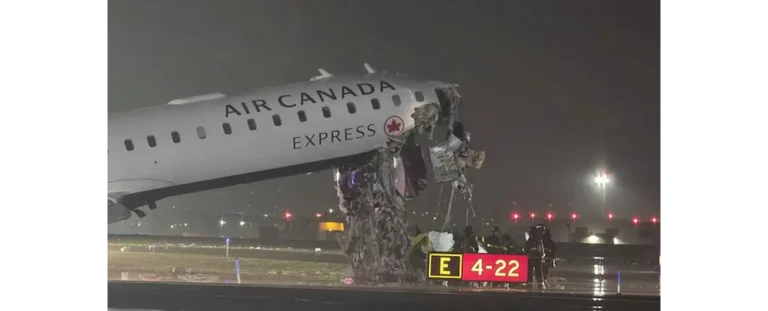 Air Canada Express Plane